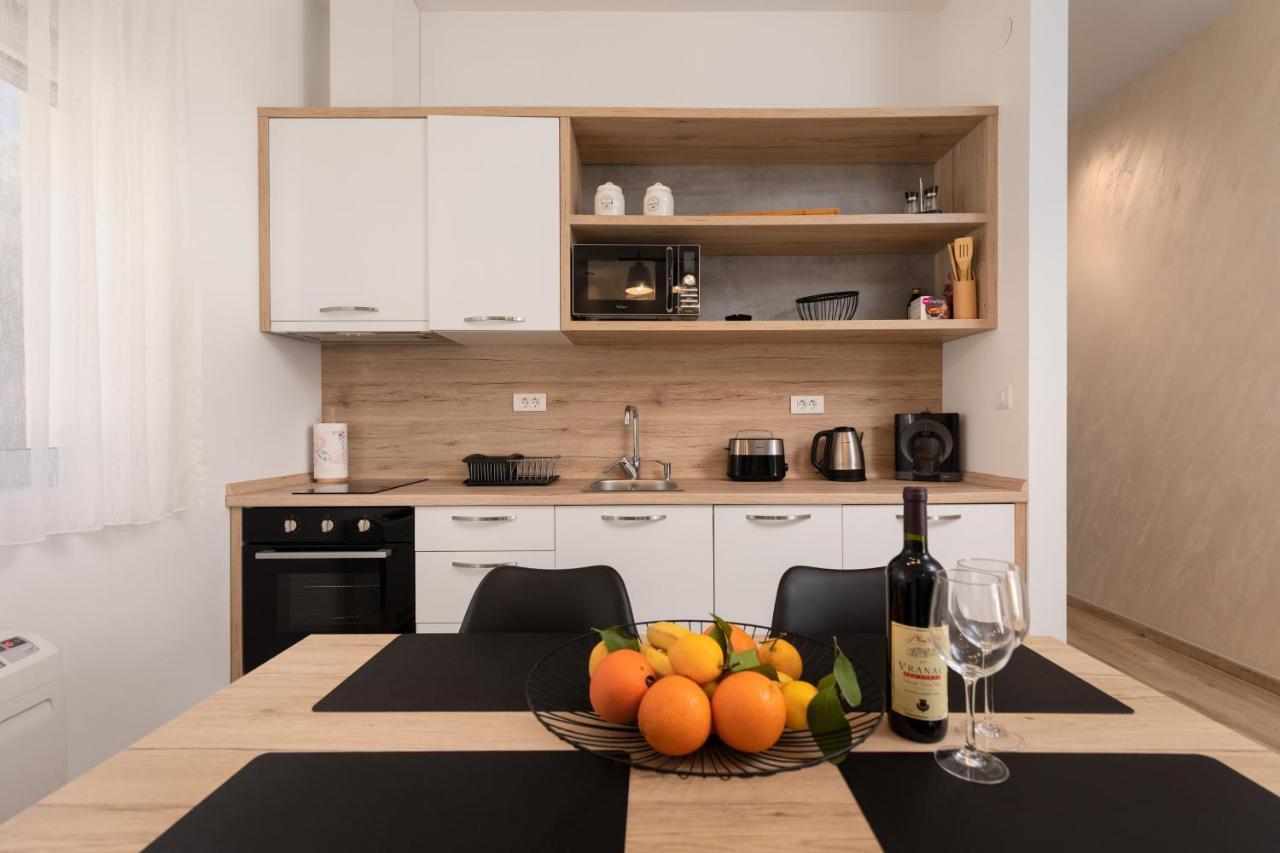 Bonintro Lux Apartment Kotor Kültér fotó